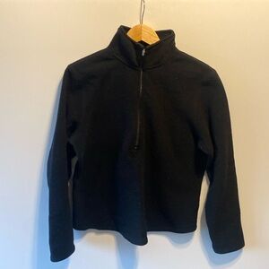 Cozy women’s zip-up fleece